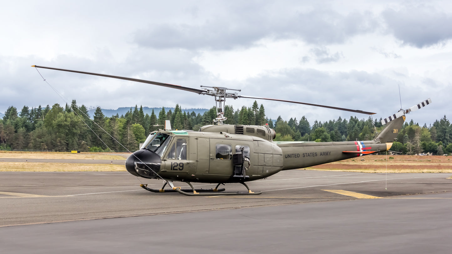 "Huey" - Bell UH-1 Iroquois